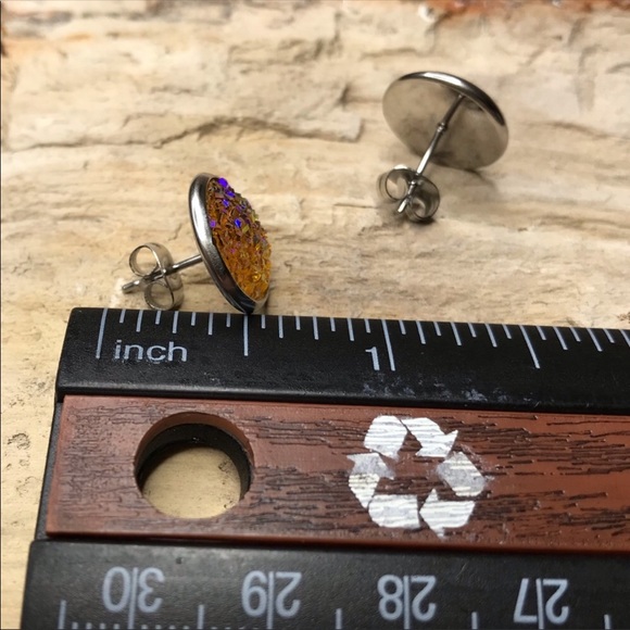 ❤️SOLD❤️ Stainless Steel Round Druzy Earrings - Picture 4 of 10